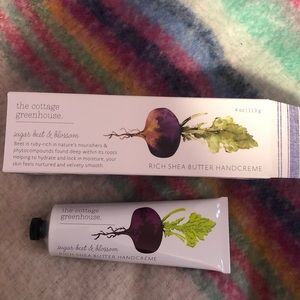 the cottage greenhouse rich shea butter hand cream 4oz sugar Beet & blossom